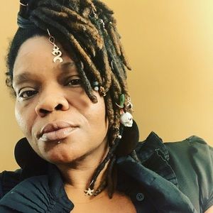 Meet your Posher, Imani